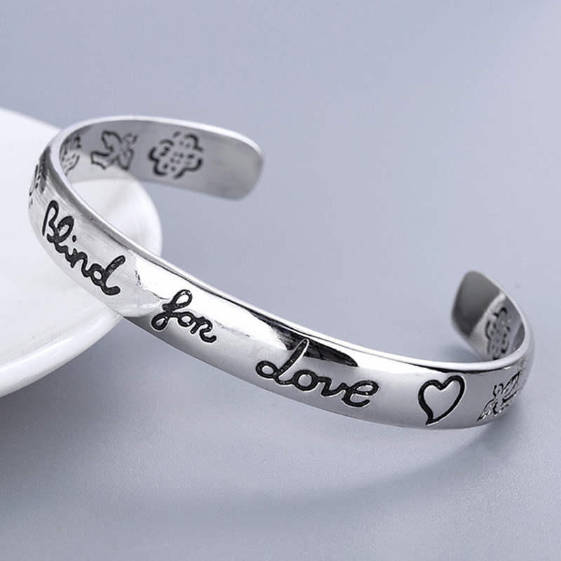 Women Letter Blind for Love Bangle with Stamp Flower Bird Pattern Letter Bracelet Fashion Jewelry Gift for Love Friend
Women Letter Blind for Love Bangle with Stamp Flower Bird Pattern Letter Bracelet Fashion Jewelry Gift for Love Friend