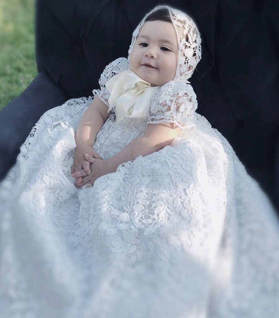 2021 Cute Baby Christening Gowns For Little Girls Lace Flowers Appliqued Pearls Baptism Dresses With Bonnet First Communication Dress