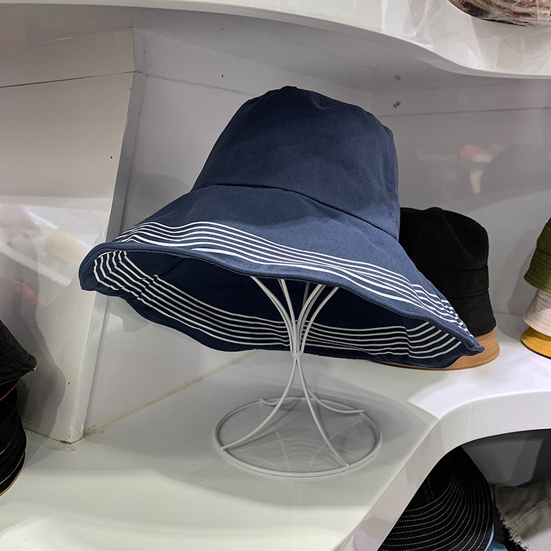202004-XYU087 navy stripe wind brim leisure lady holiday cap women bucket hat, Black
202004-XYU087 navy stripe wind brim leisure lady holiday cap women bucket hat, Black