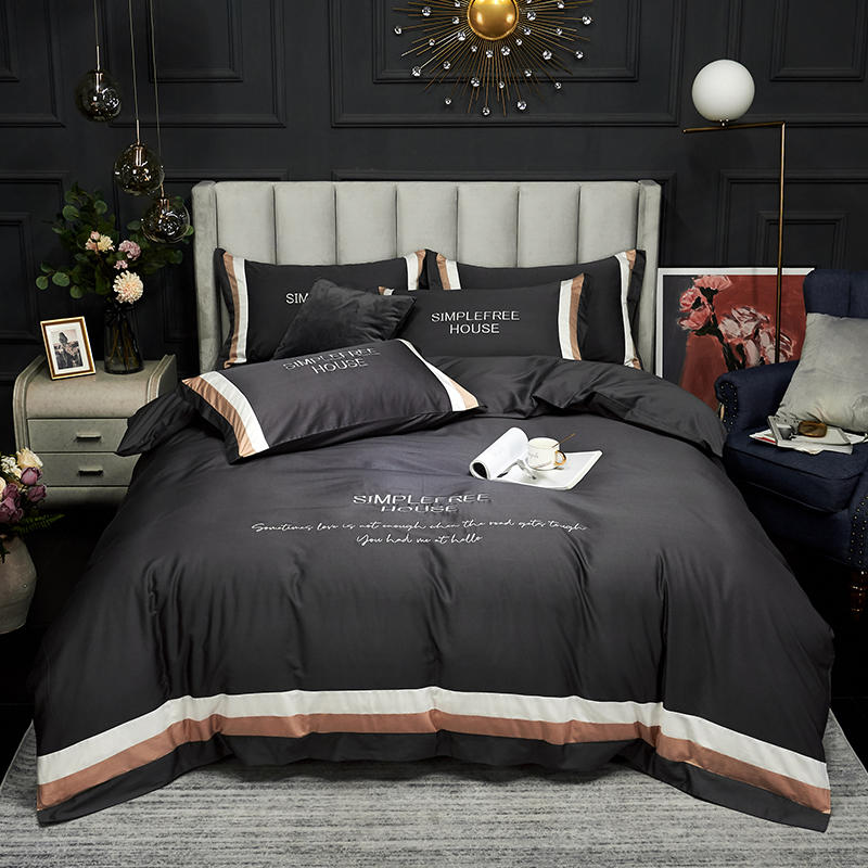 New 60S long-staple cotton satin solid color embroidery patchwork Bedding Sets Egyptian Duvet Cover spread flat Fitted sheet
New 60S long-staple cotton satin solid color embroidery patchwork Bedding Sets Egyptian Duvet Cover spread flat Fitted sheet