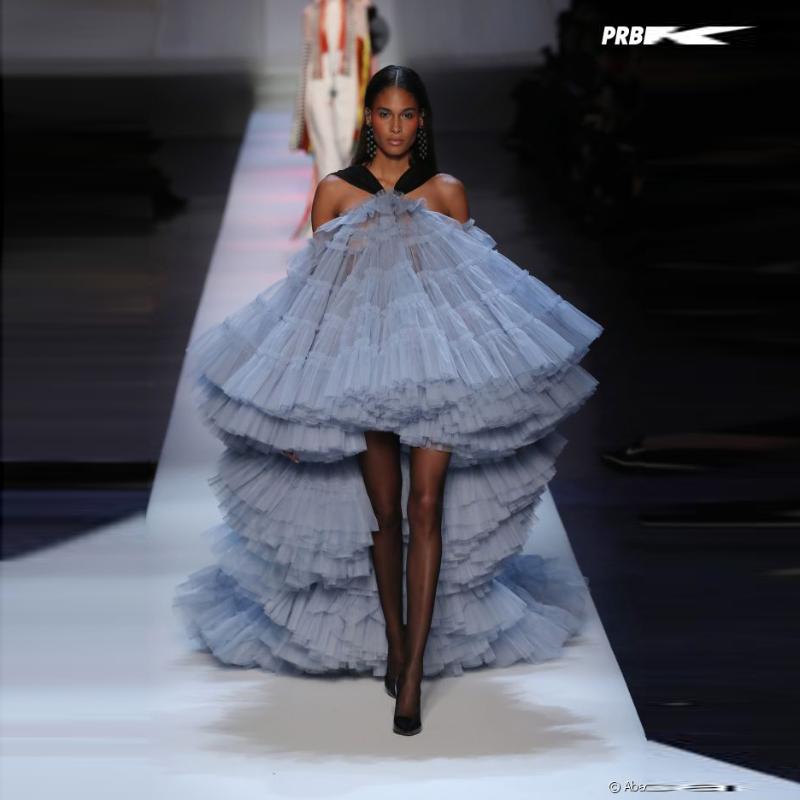 2021 New Puffy Women Dresses Custom Made Luxury Hi Low Ruffled Tulle Prom Party Dress With Sleeves Lace-up Back Plus Size, Beige
2021 New Puffy Women Dresses Custom Made Luxury Hi Low Ruffled Tulle Prom Party Dress With Sleeves Lace-up Back Plus Size, Beige