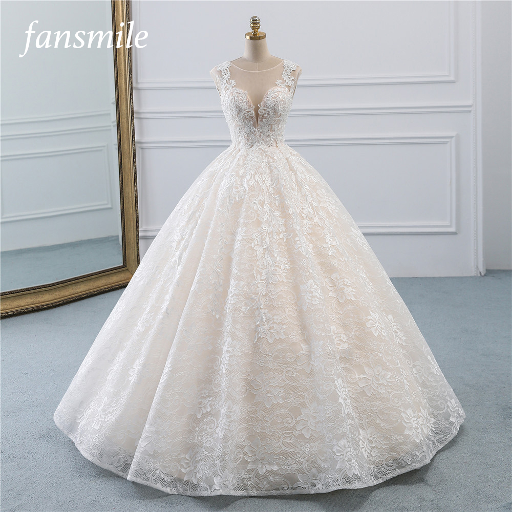 Fansmile New Vestidos de Novia Vintage Ball Gown Tulle Wedding Dress 2020 Princess Quality Lace Wedding Bride Dress, White
Fansmile New Vestidos de Novia Vintage Ball Gown Tulle Wedding Dress 2020 Princess Quality Lace Wedding Bride Dress, White