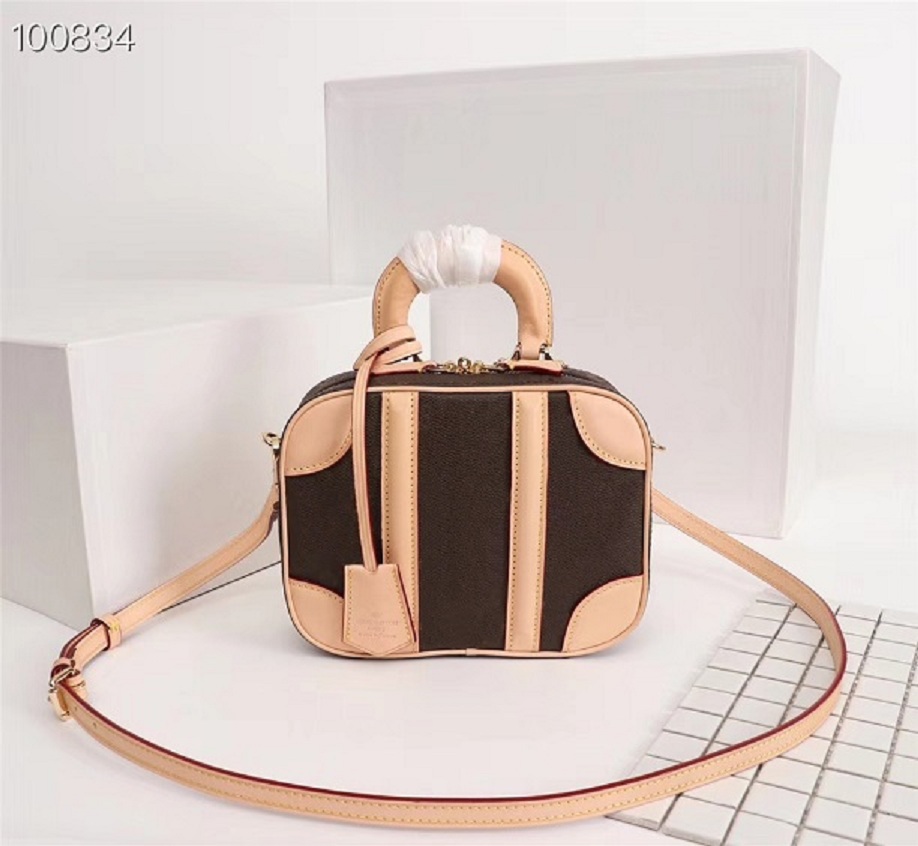 Hot designer bag women MINI LUGGAGE handbag purses chain shoulder bags good quality leather classic hot sale style ladies tote bag crossbody, Box
Hot designer bag women MINI LUGGAGE handbag purses chain shoulder bags good quality leather classic hot sale style ladies tote bag crossbody, Box