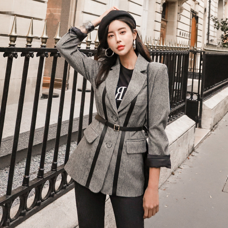 JSXDHK 2020 Autumn Winter Single Breasted Woolen Outerwear Fashion Women Gray Striped Patchwork Pu Tweed Slim Belt Jacket Coat
JSXDHK 2020 Autumn Winter Single Breasted Woolen Outerwear Fashion Women Gray Striped Patchwork Pu Tweed Slim Belt Jacket Coat