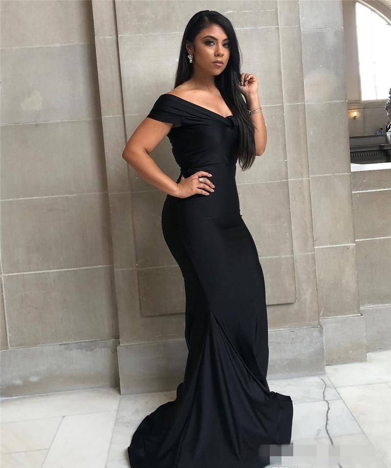 Black Bridesmaid Dresses 2021 Mermaid Jersey Ruched Pleats Custom Made Plus Size Maid Of Honor Gown Sweep Train Country Wedding Formal Wear 0513
