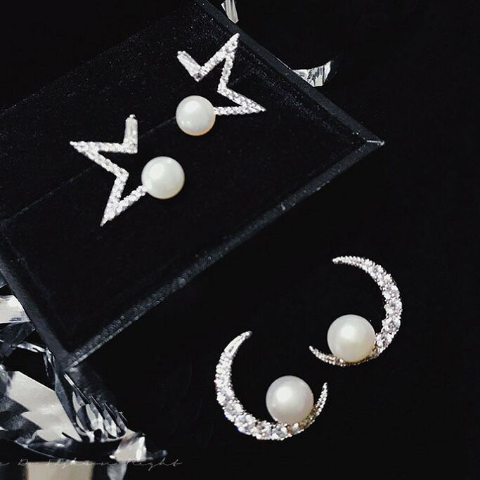 Women's full crystal pearls moon and star shape stud Earrings delicate stylish elegant Modern fashion jewelry stud Earrings
Women's full crystal pearls moon and star shape stud Earrings delicate stylish elegant Modern fashion jewelry stud Earrings