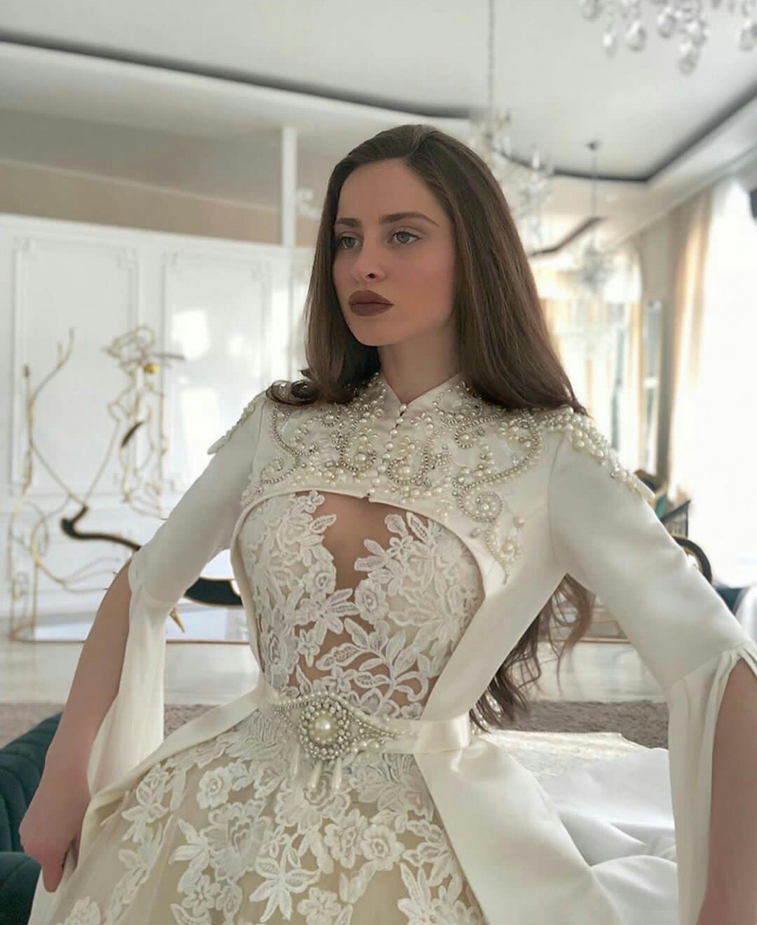 Elegant A Line Wedding Dresses With Beading Wraps High Collar Pearls Birdal Gowns Lace Appliques Wedding Robes