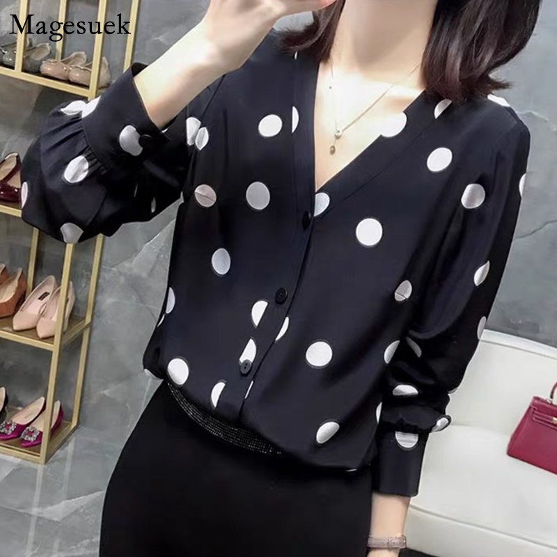 Autumn New Plus Size Blouse Women Long Sleeve V-neck women Shirts Blouses Polka Dot Cardigan Shirts For Blusas Mujer 10935, Black
Autumn New Plus Size Blouse Women Long Sleeve V-neck women Shirts Blouses Polka Dot Cardigan Shirts For Blusas Mujer 10935, Black