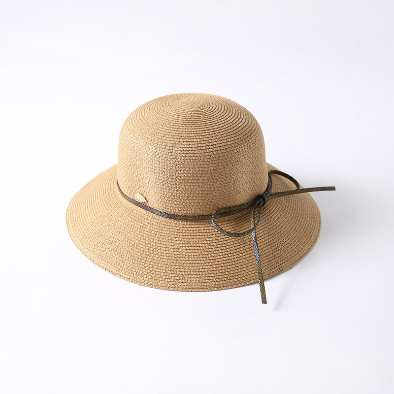 2020 New Summer Women's Beach Hat Wide side Female Casual Panama Hat Lady Classic Flat Bowknot Straw Sun Women Fedora, White
2020 New Summer Women's Beach Hat Wide side Female Casual Panama Hat Lady Classic Flat Bowknot Straw Sun Women Fedora, White