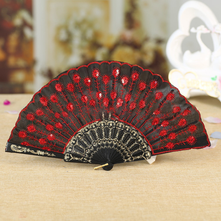 Sequins Dancing Fan Peacock Folding Hand Fans Women Stage Performance Prop Embroidered Sequins HandHeld Party Decor Sequins Fan
Sequins Dancing Fan Peacock Folding Hand Fans Women Stage Performance Prop Embroidered Sequins HandHeld Party Decor Sequins Fan