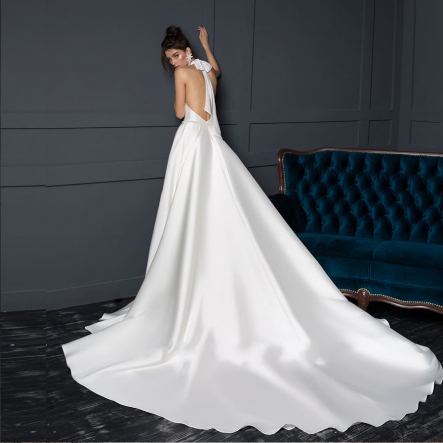 New Arrivals Satin A-line Wedding Dresses Vestido De Noiva Beaded Crystal Waist Sexy Backless Halter Elegant Wedding Bridal Gowns