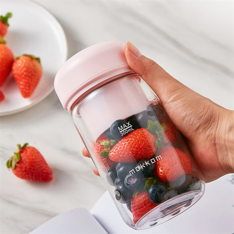 New mokkom mini Juicer 300ml Portable Juice Maker 1200mah Battery Cute Juicer Cup mini Blender Mixer
New mokkom mini Juicer 300ml Portable Juice Maker 1200mah Battery Cute Juicer Cup mini Blender Mixer