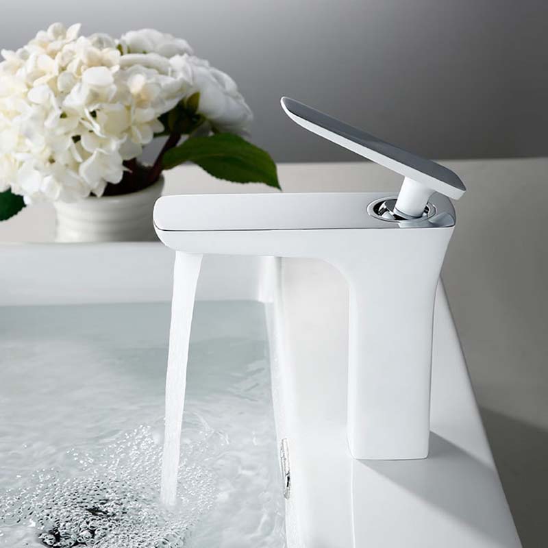 White+Chrome/MaBlack/Chrome Brass Bathroom Basin Faucet Deck Mounted Single Handle Hot Cold Water Mixer Bathroom Tapware
White+Chrome/MaBlack/Chrome Brass Bathroom Basin Faucet Deck Mounted Single Handle Hot Cold Water Mixer Bathroom Tapware