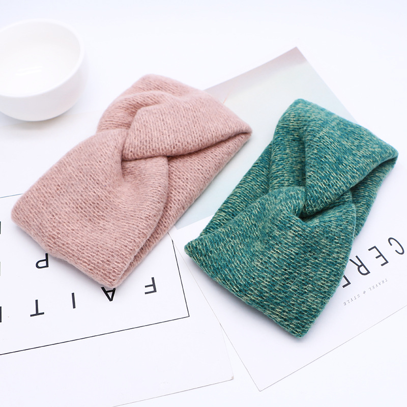 Soft Woolen Cross Braid Knitted Headband for Women Warmer Ear Solid Color Turban Hairband Women Hair Accessories Winter Bandana
Soft Woolen Cross Braid Knitted Headband for Women Warmer Ear Solid Color Turban Hairband Women Hair Accessories Winter Bandana