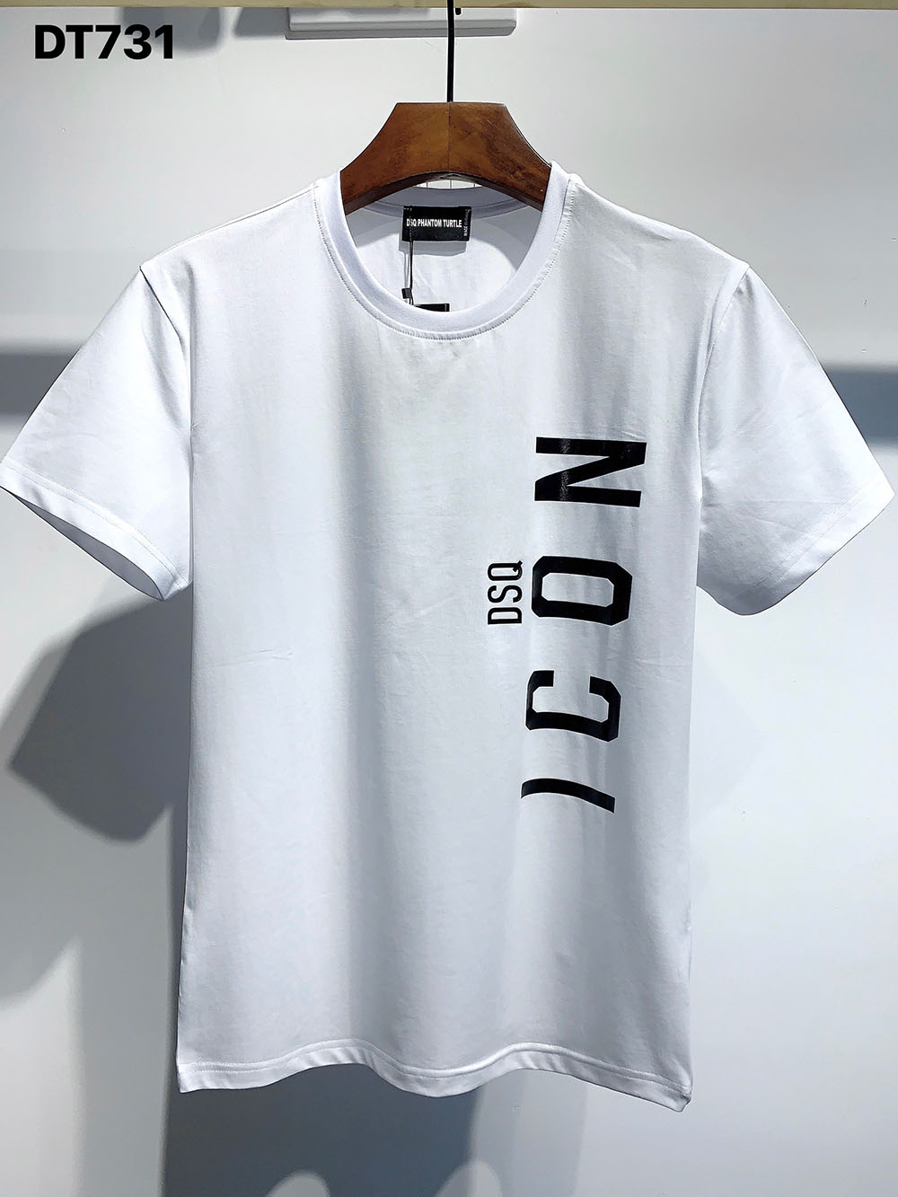 DSQ PHANTOM TURTLE 2020FW New Mens Designer T shirt Italy fashion Tshirts Summer DSQ Pattern T-shirt Male Top Quality 100% Cotton Top 7545, White
DSQ PHANTOM TURTLE 2020FW New Mens Designer T shirt Italy fashion Tshirts Summer DSQ Pattern T-shirt Male Top Quality 100% Cotton Top 7545, White