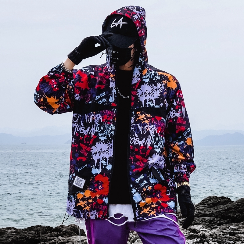 Graffiti Print Jacket Men Hip Hop Windbreakers Hoody Jacket Slim Fit Mens Spring Autumn Summer Streetwear Thin Coat, Black;brown
Graffiti Print Jacket Men Hip Hop Windbreakers Hoody Jacket Slim Fit Mens Spring Autumn Summer Streetwear Thin Coat, Black;brown