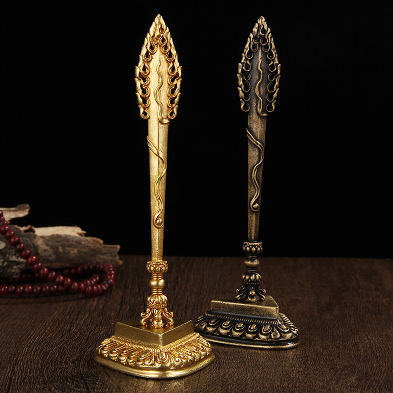 Copper Manjusri Wisdom Sword Tibetan Nepal Buddhist Vajra Sacrificed Tailsmen Instrument Putting Decoration Figurines Crafts
Copper Manjusri Wisdom Sword Tibetan Nepal Buddhist Vajra Sacrificed Tailsmen Instrument Putting Decoration Figurines Crafts