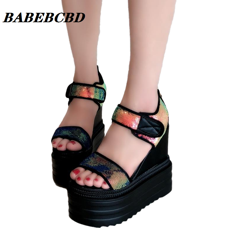 Platform Elevator Peep-Toe Sandals Roman Sequins 2020 Summer New Style Waterproof Platform Ultra-High Heel Women's Shoes, White(14cm)
Platform Elevator Peep-Toe Sandals Roman Sequins 2020 Summer New Style Waterproof Platform Ultra-High Heel Women's Shoes, White(14cm)