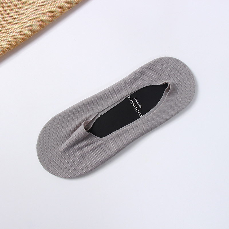 2020 men's mesh boat socks spring and summer new wild pure color invisible socks silicone anti-icing silk business gentleman, Black
2020 men's mesh boat socks spring and summer new wild pure color invisible socks silicone anti-icing silk business gentleman, Black