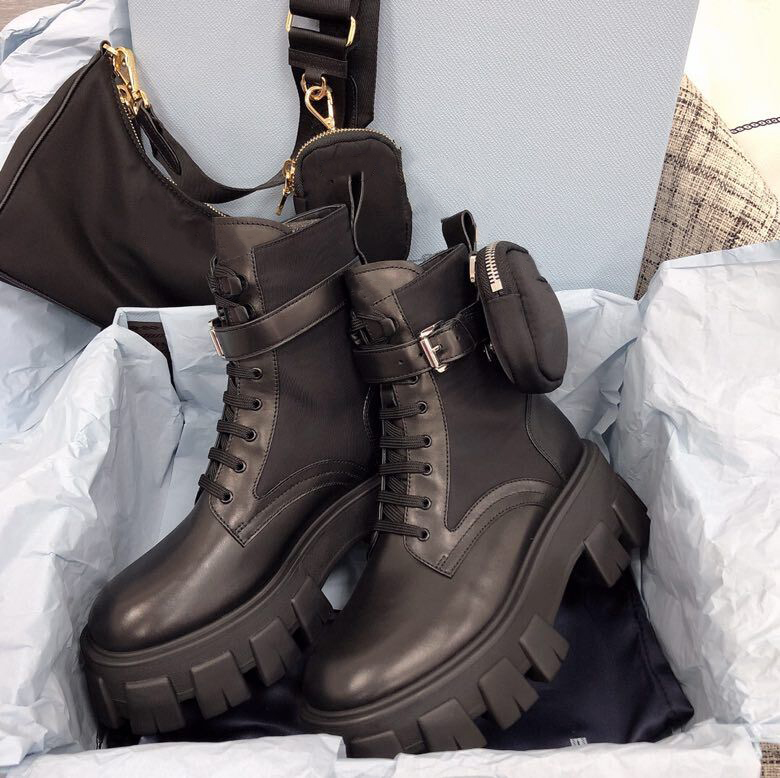 Designer Women Shoes Ankle Boots Platform Ankle Booties Black Half Boots Classic Luxury Booties Genuine Leather Shoe, Patent leather
Designer Women Shoes Ankle Boots Platform Ankle Booties Black Half Boots Classic Luxury Booties Genuine Leather Shoe, Patent leather