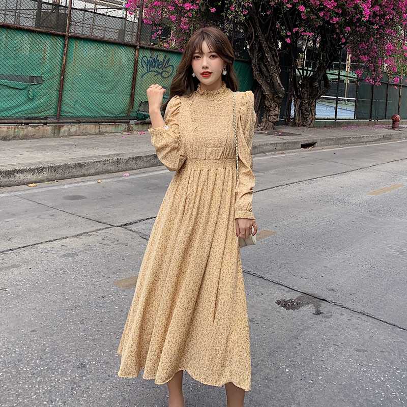 Paragraph scene shooting to the spot to the autumn new han edition dress long sleeve turtleneck floral waist chiffon dress, Yellow
Paragraph scene shooting to the spot to the autumn new han edition dress long sleeve turtleneck floral waist chiffon dress, Yellow