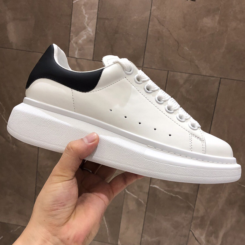 2021 black white reflective Platform shoes velvet upper red royal snakeskin Light pink men women dating sneakers metallic gold shoes, 20 us dollars for box
2021 black white reflective Platform shoes velvet upper red royal snakeskin Light pink men women dating sneakers metallic gold shoes, 20 us dollars for box