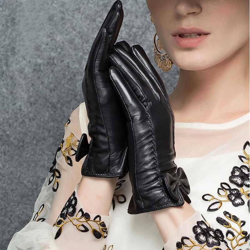 Five Fingers Gloves Spring/Winter Real Genuine Leather Short For Women Female Black Touched Screen Gym Luvas Driving Mittens
Five Fingers Gloves Spring/Winter Real Genuine Leather Short For Women Female Black Touched Screen Gym Luvas Driving Mittens
