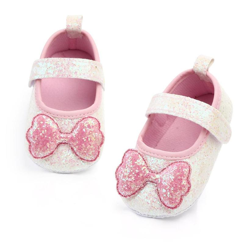 Baby Girl Shoes Solid Color Sequins Bowknot Anti Slip Flat Princess Shoes Prewalker Sneakers Baby First Walkers For Girls, Golden 0 to 5m
Baby Girl Shoes Solid Color Sequins Bowknot Anti Slip Flat Princess Shoes Prewalker Sneakers Baby First Walkers For Girls, Golden 0 to 5m
