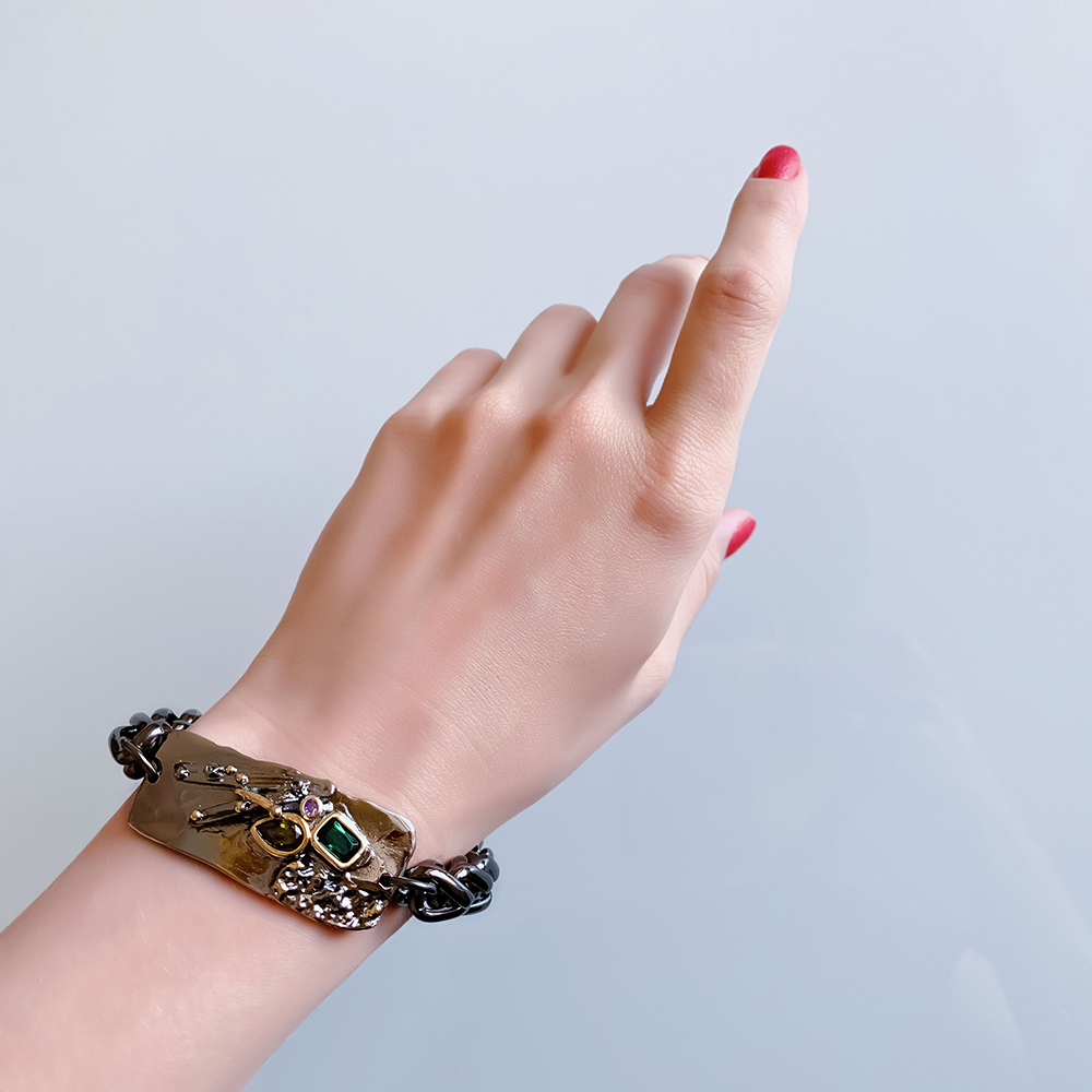 Punk big Chain link bracelet Black 2 tone Olivine Multi CZ Free size Cool Large bangle Unisex wrist
Punk big Chain link bracelet Black 2 tone Olivine Multi CZ Free size Cool Large bangle Unisex wrist
