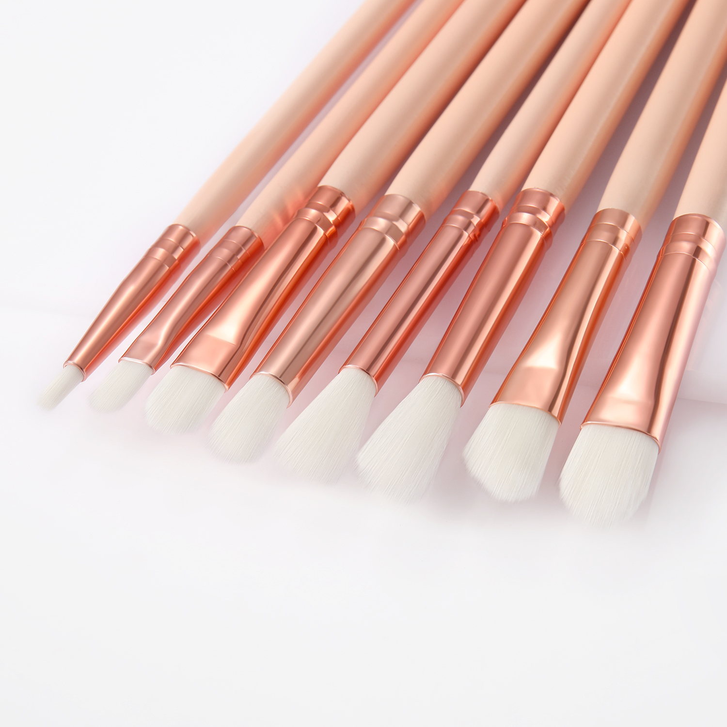 Amazon Popular 12pcs Eyes makeup brushes set wooden handle Eyebrow brushes eye shadow brushes pinceles de maquillaje