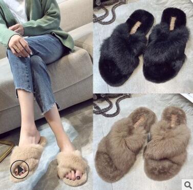 Real fur slippers 2020 new alphabet furry women's crossover home furry slippers women, Khaki
Real fur slippers 2020 new alphabet furry women's crossover home furry slippers women, Khaki