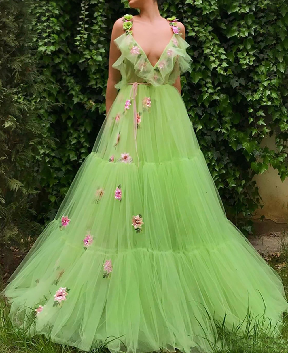Light Green Prom Dresses V-Neck Flowers Straps Tulle Party Maxys Long Prom Party Gown Evening Dresses Robe De Soiree
