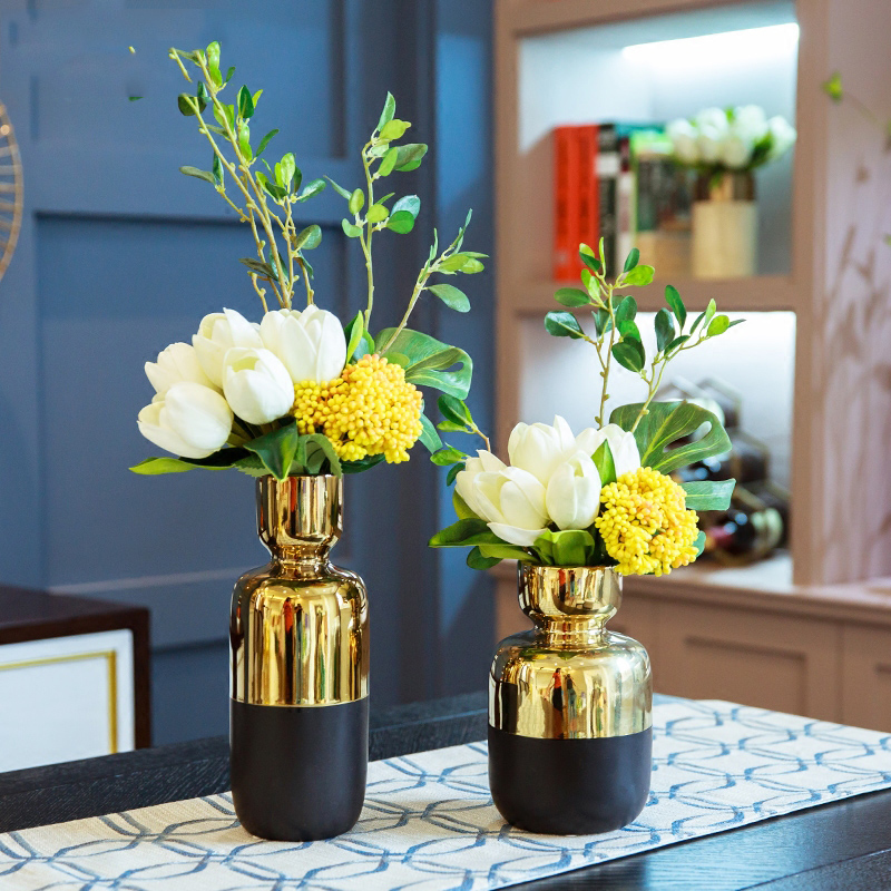 Nordic Creative Gold And Black Ceramic Vase Decorative Ornaments Flower Arrangement Accessories Modern Home Decor Wedding Vase
Nordic Creative Gold And Black Ceramic Vase Decorative Ornaments Flower Arrangement Accessories Modern Home Decor Wedding Vase