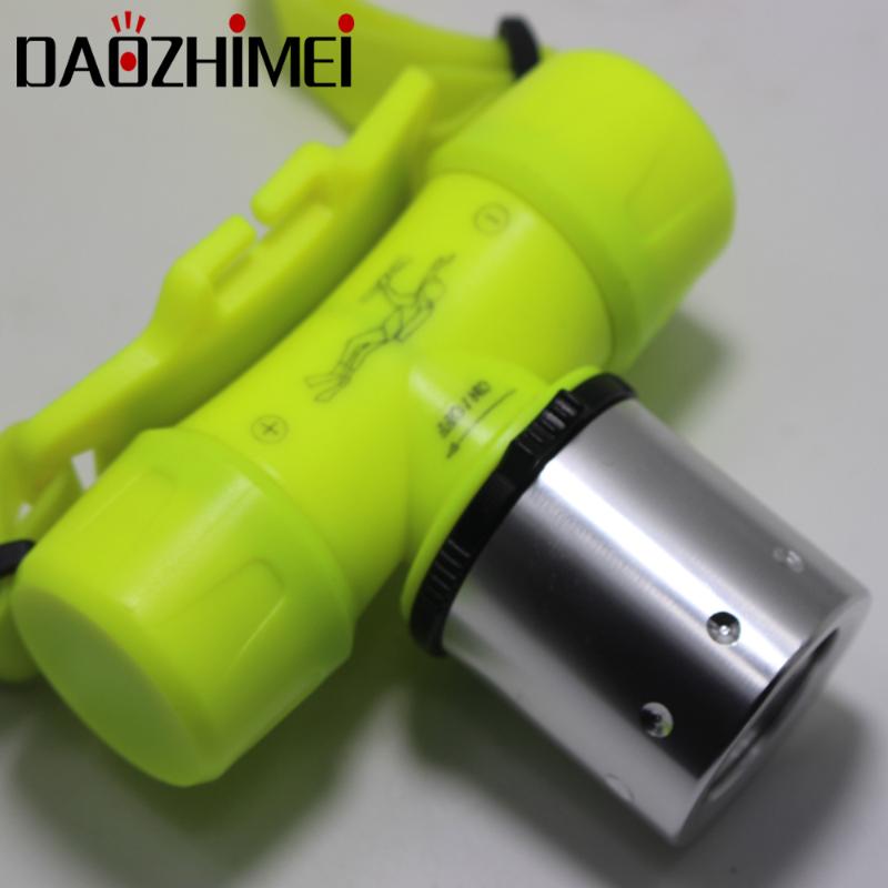 2000 Lumens XML T6 Underwater Diving 18650 Headlamp LED Waterproof Swimming Diving Headlight Outdoor Torch fishing Lamp
2000 Lumens XML T6 Underwater Diving 18650 Headlamp LED Waterproof Swimming Diving Headlight Outdoor Torch fishing Lamp