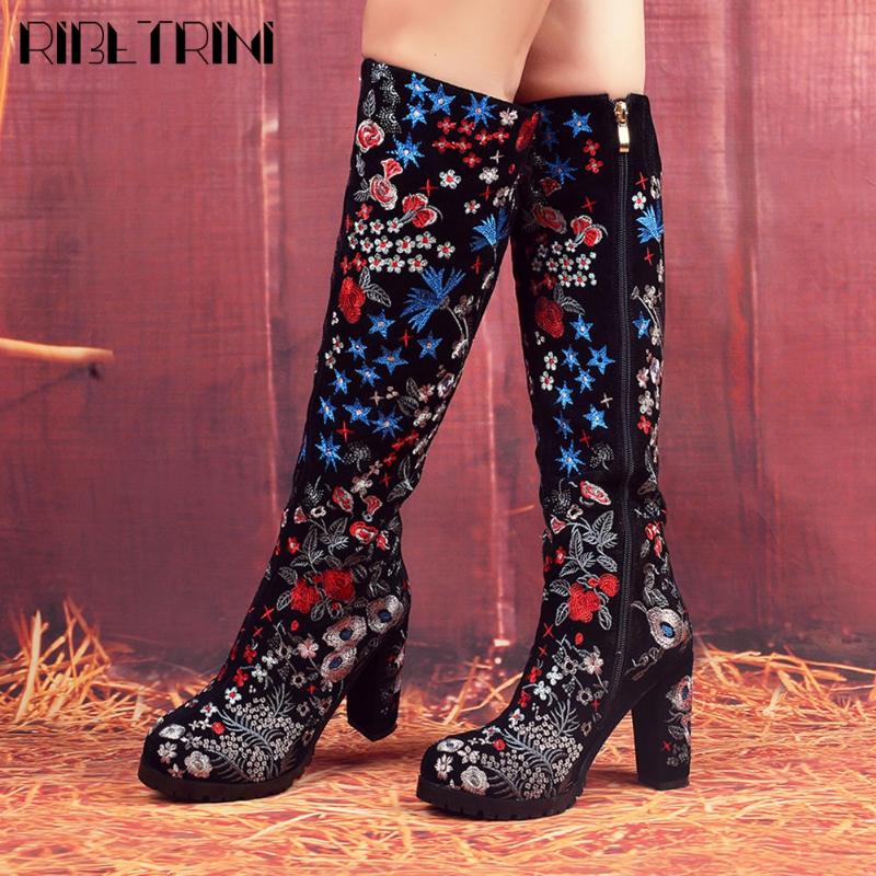 RIBETRINI New Autumn Female Mixed Color Platform Thick High Heels Zip Shoes Knee High Women Boots Embroider Rivet Boots, Black
RIBETRINI New Autumn Female Mixed Color Platform Thick High Heels Zip Shoes Knee High Women Boots Embroider Rivet Boots, Black