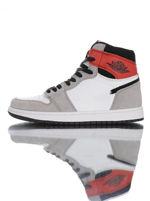 1 High OG Smoke Grey baskteball shoes Grey red Union trainers sports 555088-126, Dlive
1 High OG Smoke Grey baskteball shoes Grey red Union trainers sports 555088-126, Dlive