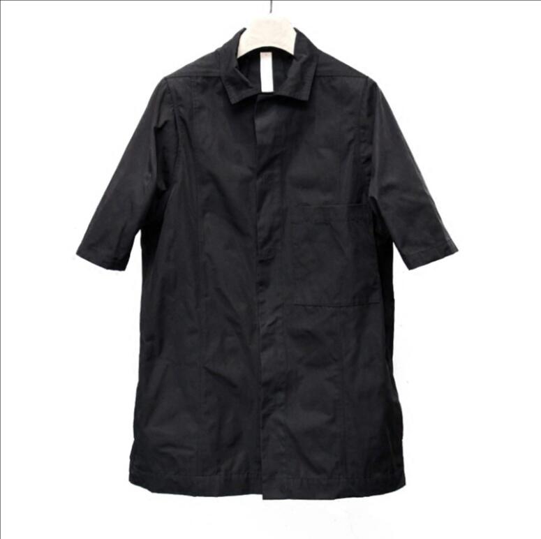 5XL ! 2020 New Men' clothing Hair Stylist Retro fashion short sleeve loose shirt top singer costumes, Black
5XL ! 2020 New Men' clothing Hair Stylist Retro fashion short sleeve loose shirt top singer costumes, Black