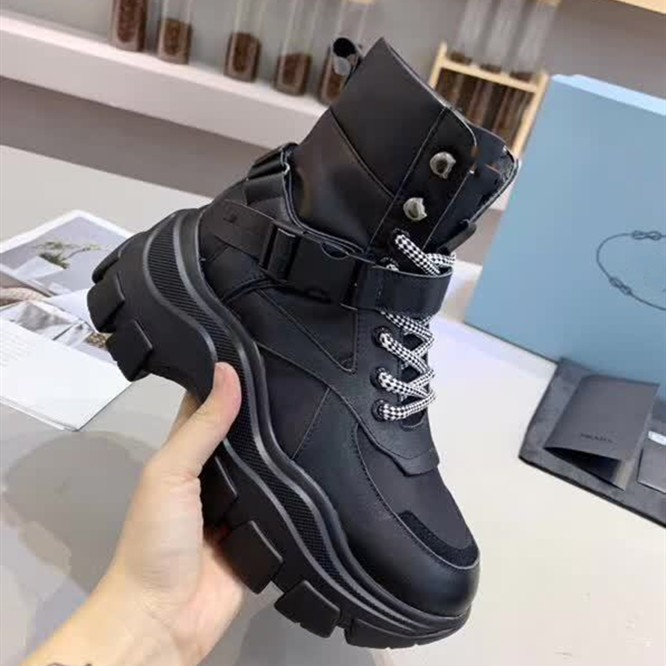 Women s Black Nylon And Leather Sneakers Schoenen Size 36-45 Men 2020 Tennis Shoes Mens Wonem Shoes baskets de luxe pour femmes
Women s Black Nylon And Leather Sneakers Schoenen Size 36-45 Men 2020 Tennis Shoes Mens Wonem Shoes baskets de luxe pour femmes