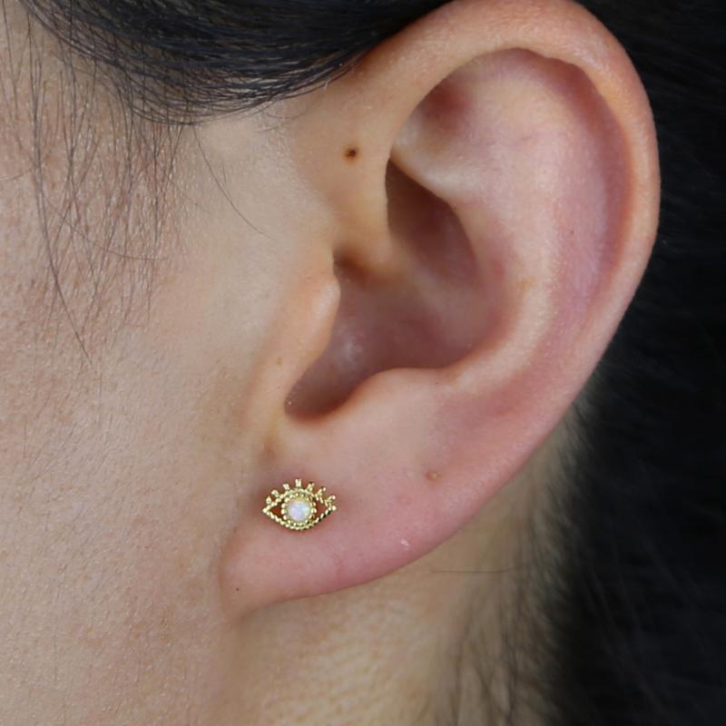 High Quality mini opal evil eye charm stud earring with cz stone for girl child fine 925 sterling silver birthday gifts jewelry
High Quality mini opal evil eye charm stud earring with cz stone for girl child fine 925 sterling silver birthday gifts jewelry