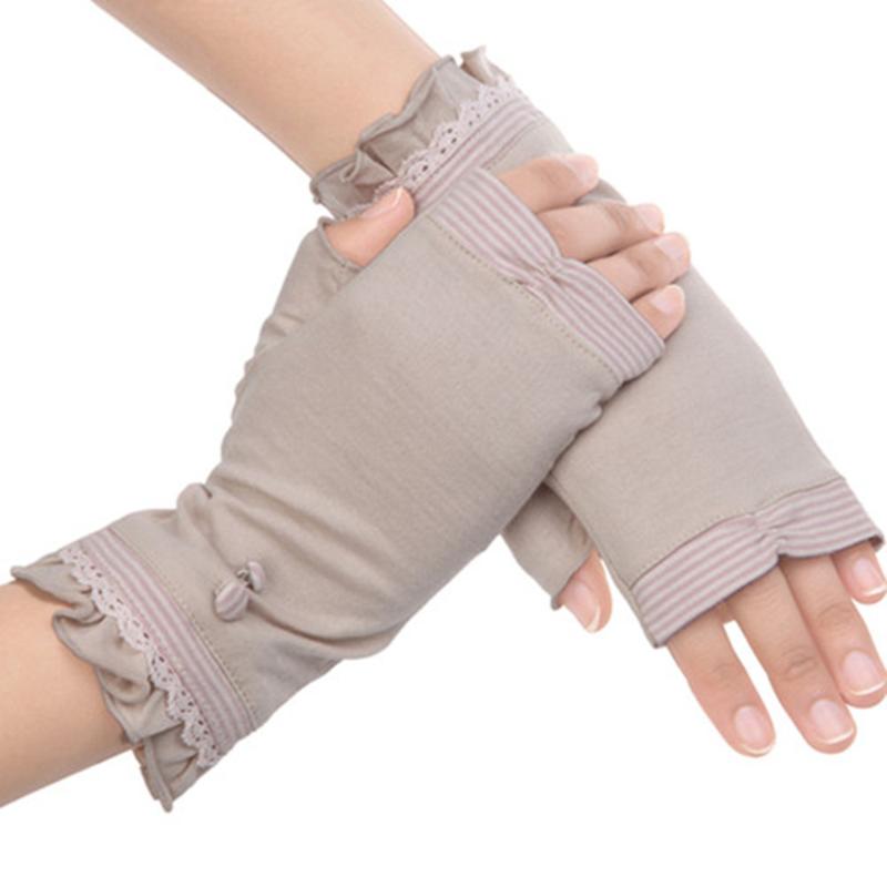 Kenmont High Quality Women Summer UV Protection Cotton Lace Gloves Sports Gloves Nail Dryer Mittens 2970
Kenmont High Quality Women Summer UV Protection Cotton Lace Gloves Sports Gloves Nail Dryer Mittens 2970