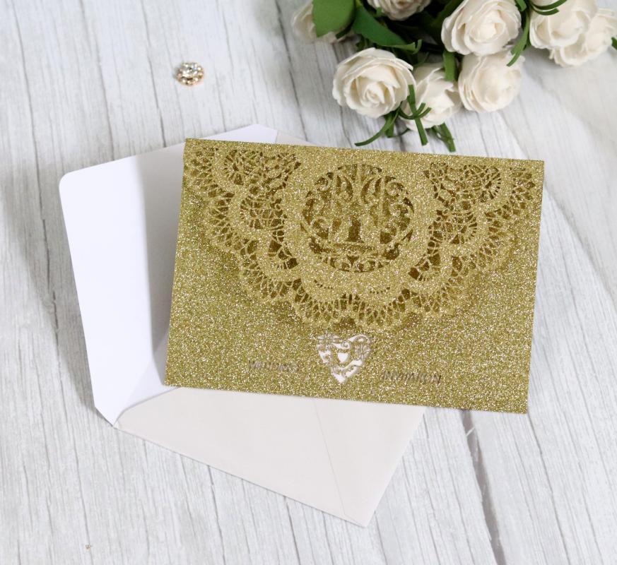 Hollow Love Bird Wedding Invitation Card Glitter Paper Tri-Fold Greeting Cards For Wedding Party Decor Supplies
Hollow Love Bird Wedding Invitation Card Glitter Paper Tri-Fold Greeting Cards For Wedding Party Decor Supplies