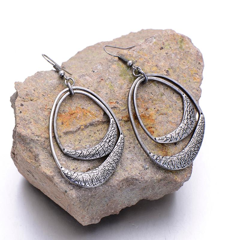 2020 Newest Irregular Big Statement Earring For Women Ethnic Anti Gold Color Double Circle Pendant Copper Drop Earrings Gifts
2020 Newest Irregular Big Statement Earring For Women Ethnic Anti Gold Color Double Circle Pendant Copper Drop Earrings Gifts