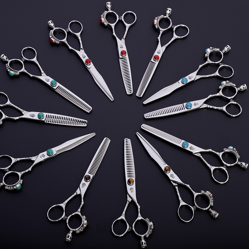 Professional japan 440 steel 6 inch black hair scissors set cutting barber salon haircut thinning with silver accessories HZ-001
Professional japan 440 steel 6 inch black hair scissors set cutting barber salon haircut thinning with silver accessories HZ-001