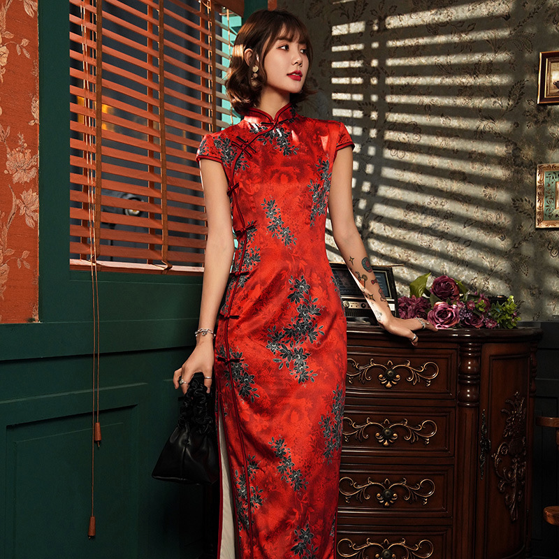 spring summer Fashion Handmade Button Qipao Vintage Mandarin Collar Qipao Novelty Slim Improved Cheongsam Dress Size S-4XL
spring summer Fashion Handmade Button Qipao Vintage Mandarin Collar Qipao Novelty Slim Improved Cheongsam Dress Size S-4XL