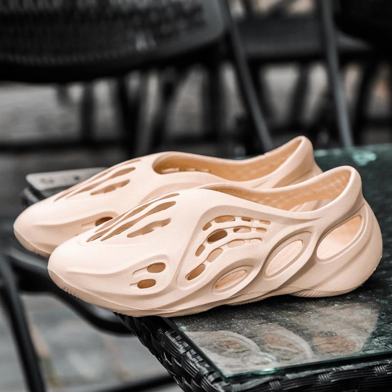 TOP QUALITY kanye WEST Slipper Men Women shoes Bone Earth Brown Desert Sand Slide Resin Sandals triple black Foam Runner
TOP QUALITY kanye WEST Slipper Men Women shoes Bone Earth Brown Desert Sand Slide Resin Sandals triple black Foam Runner