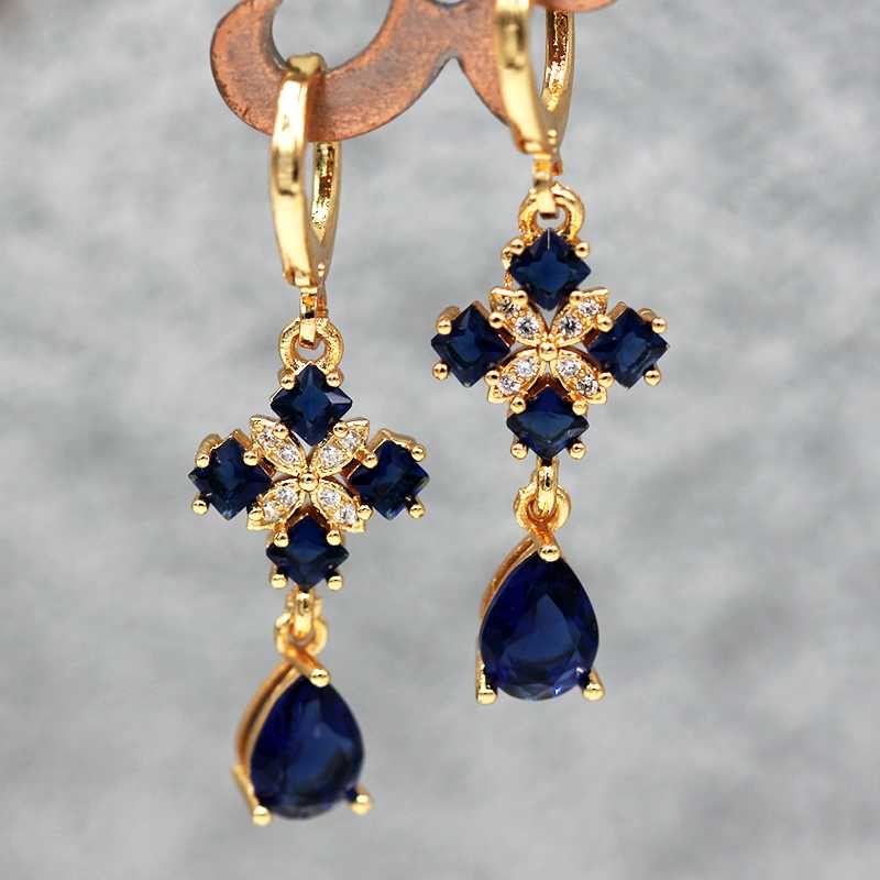 luxury crystal earrings rhinestones drop earrings for women waterdrop green color statement dangle for wedding
luxury crystal earrings rhinestones drop earrings for women waterdrop green color statement dangle for wedding