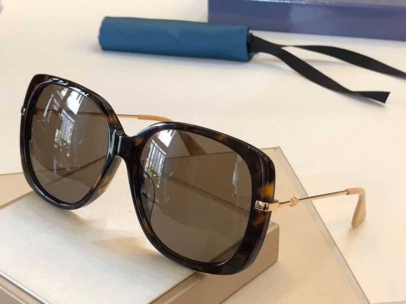 New Fashion Women Designer Sunglasses 0511S Square Big Frame Summer generous Style Mixed Color Frame Top Quality UV400 Protection Lens 0511, White;black
New Fashion Women Designer Sunglasses 0511S Square Big Frame Summer generous Style Mixed Color Frame Top Quality UV400 Protection Lens 0511, White;black
