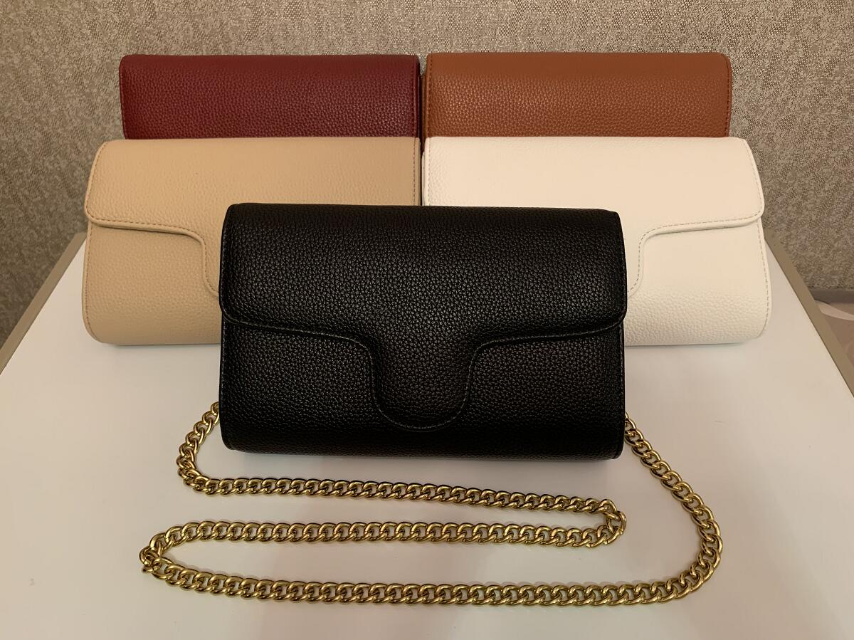 Top Quality 5 colors Women Shoulder bag gold and chain bag Crossbody Pure color handbag crossbody Messenger tote bag purse wallet, Red
Top Quality 5 colors Women Shoulder bag gold and chain bag Crossbody Pure color handbag crossbody Messenger tote bag purse wallet, Red