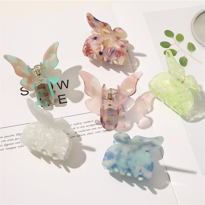 Vintage Hair Clips Claw Clip Elegant Butterfly Shape Hair Claw Clips for Lovely Barrette Woman Accessory
Vintage Hair Clips Claw Clip Elegant Butterfly Shape Hair Claw Clips for Lovely Barrette Woman Accessory