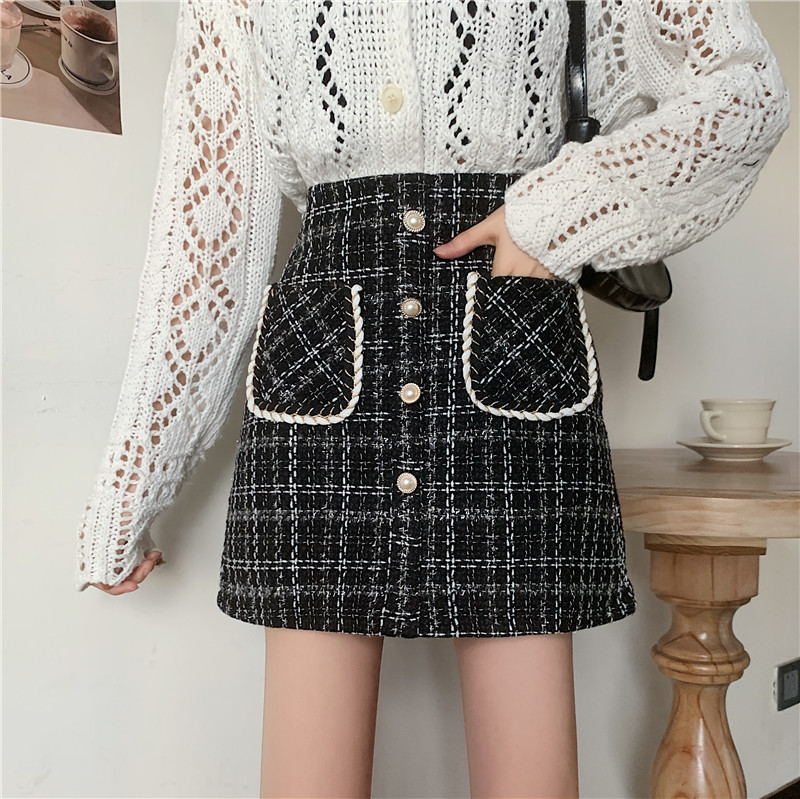 New Women Plaid A-line Buttons Skirts Above Knee Vintage Skirt Female Pockets Back Zipper Tweed Short Skirts Bottoms For Girls, Black 
New Women Plaid A-line Buttons Skirts Above Knee Vintage Skirt Female Pockets Back Zipper Tweed Short Skirts Bottoms For Girls, Black